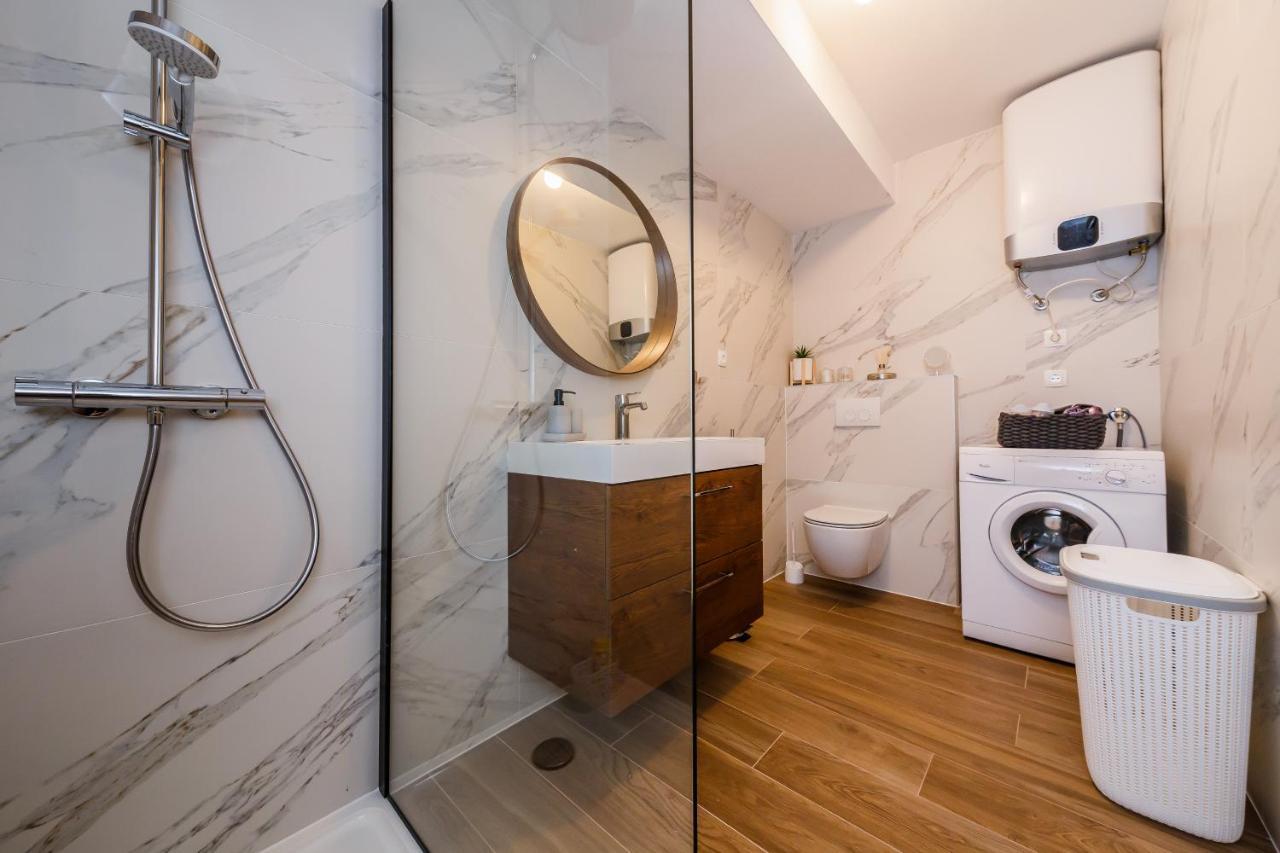 Apartment Maestral Сутіван Екстер'єр фото
